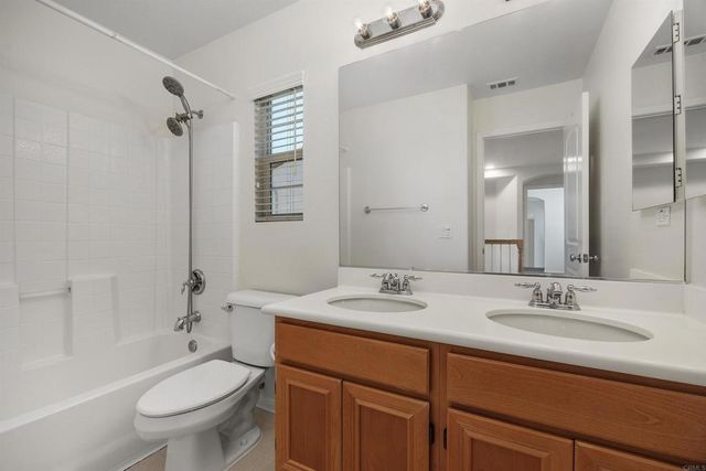1494 Mosaic Glen, Escondido, CA 92029