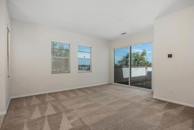 1494 Mosaic Glen, Escondido, CA 92029