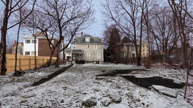 1333 Seward Avenue, Detroit, MI 48202