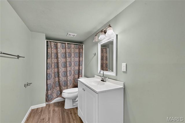 214 Oakridge Lane, Lake St Louis, MO 63367