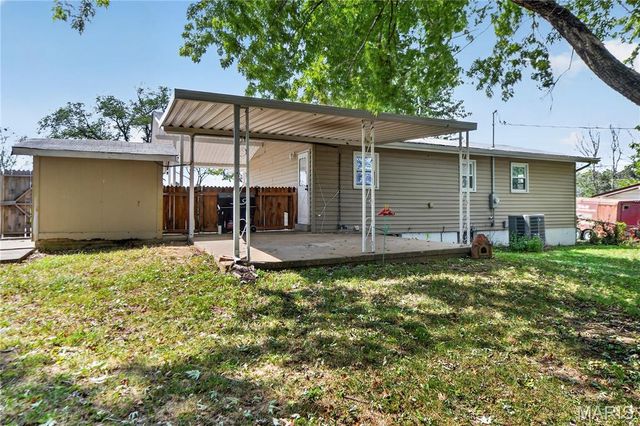 214 Oakridge Lane, Lake St Louis, MO 63367