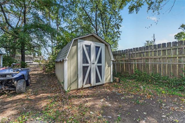 214 Oakridge Lane, Lake St Louis, MO 63367