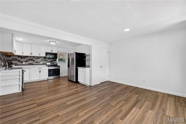 214 Oakridge Lane, Lake St Louis, MO 63367