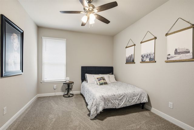 5213 Crystal Lake Avenue, Krum, TX 76249