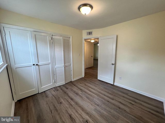 1008 TERRACE BLVD, Trenton, NJ 08618