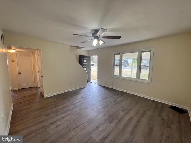 1008 TERRACE BLVD, Trenton, NJ 08618