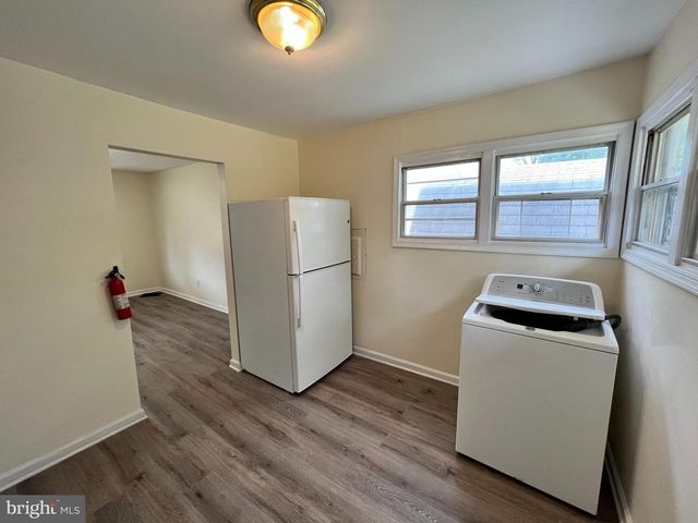 1008 TERRACE BLVD, Trenton, NJ 08618