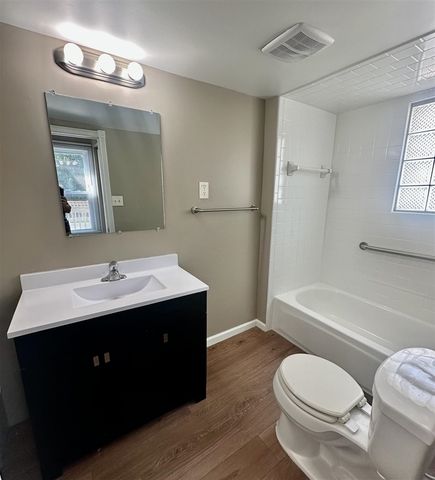 22464 Rein Avenue, Eastpointe, MI 48021