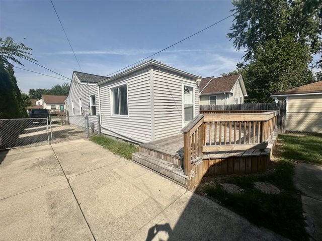 22464 Rein Avenue, Eastpointe, MI 48021