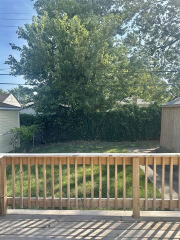 22464 Rein Avenue, Eastpointe, MI 48021