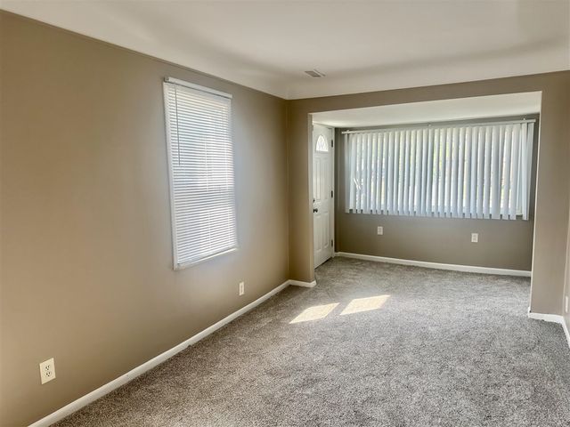 22464 Rein Avenue, Eastpointe, MI 48021