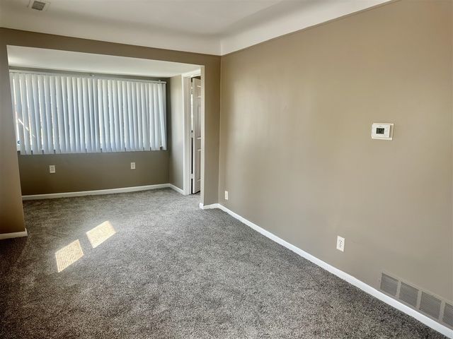 22464 Rein Avenue, Eastpointe, MI 48021