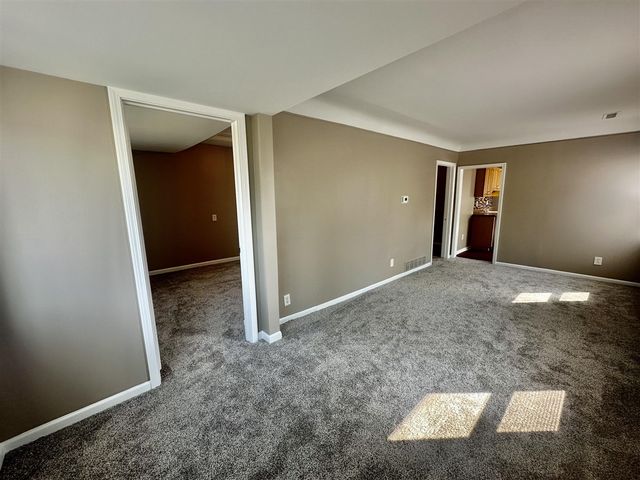 22464 Rein Avenue, Eastpointe, MI 48021