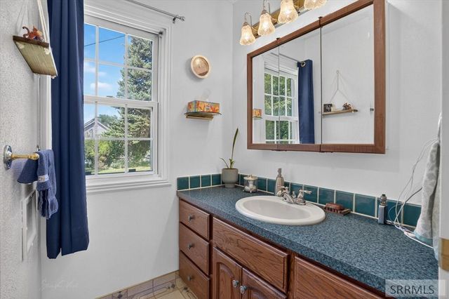 1822 Cottage Avenue, Pocatello, ID 83201