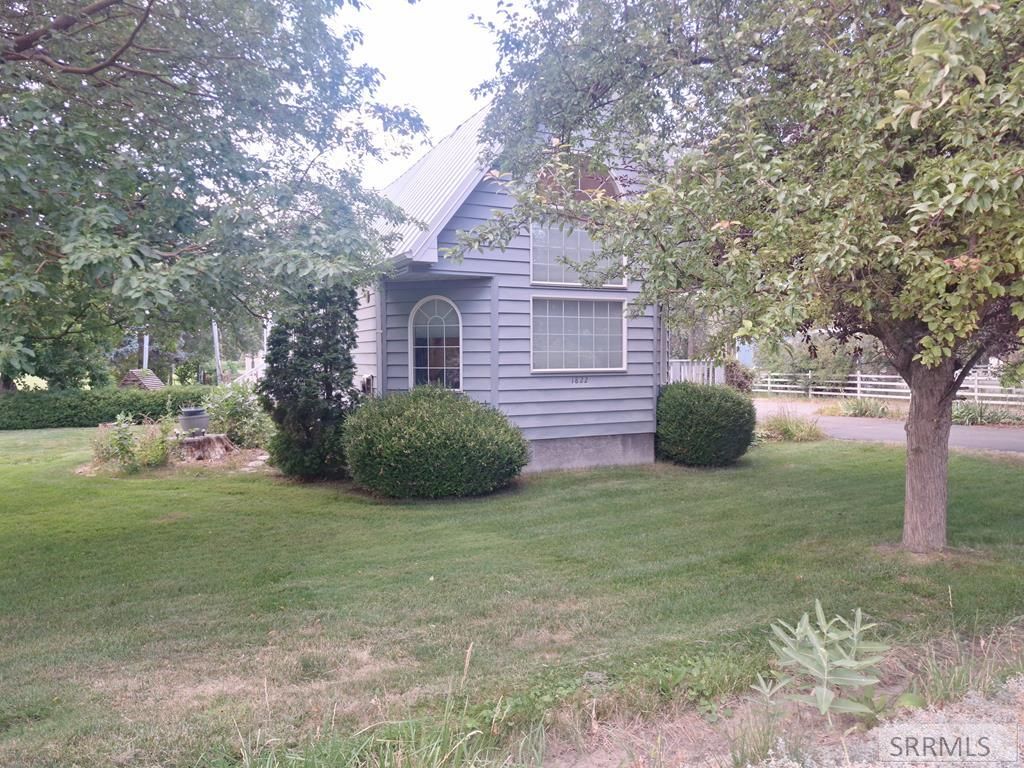 Image 1 of property listing at 1822 Cottage Avenue, Pocatello, ID 83201