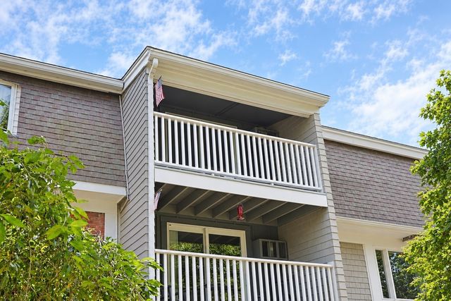 220 Bedford St E11, Bridgewater, MA 02324