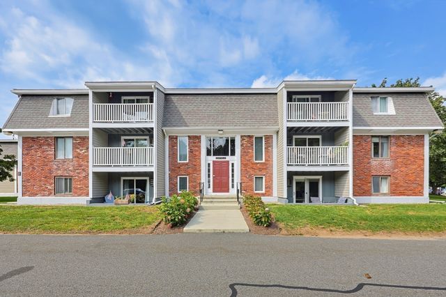220 Bedford St E11, Bridgewater, MA 02324