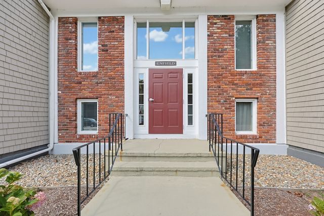 220 Bedford St E11, Bridgewater, MA 02324