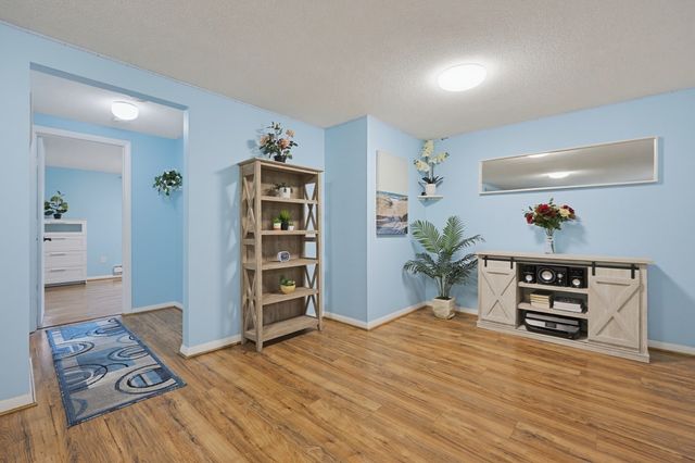 220 Bedford St E11, Bridgewater, MA 02324