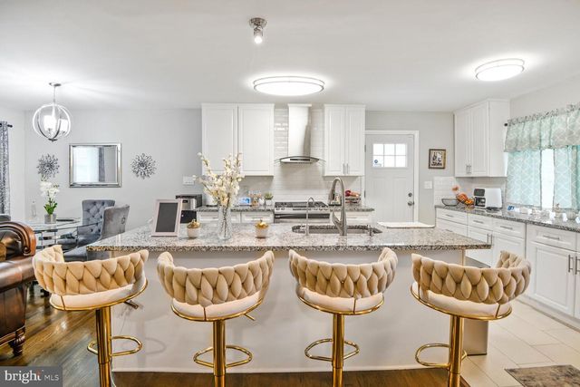 6306 HARDWOOD DR, Lanham, MD 20706