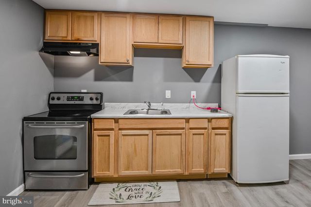 6306 HARDWOOD DR, Lanham, MD 20706