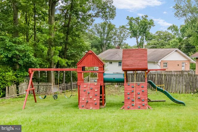 6306 HARDWOOD DR, Lanham, MD 20706