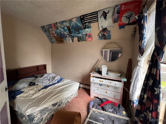 8 Monroe Street, Ellicottville, NY 14731