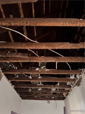 8 Monroe Street, Ellicottville, NY 14731