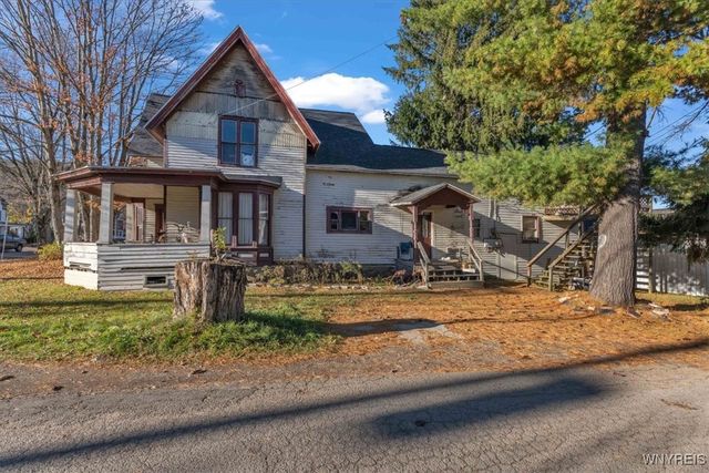 8 Monroe Street, Ellicottville, NY 14731