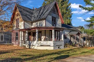 8 Monroe Street, Ellicottville, NY 14731