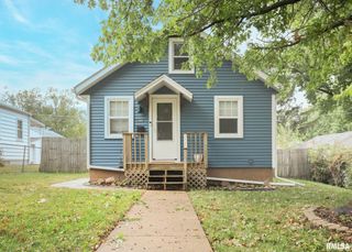 1641 W 38TH Street, Davenport, IA 52804
