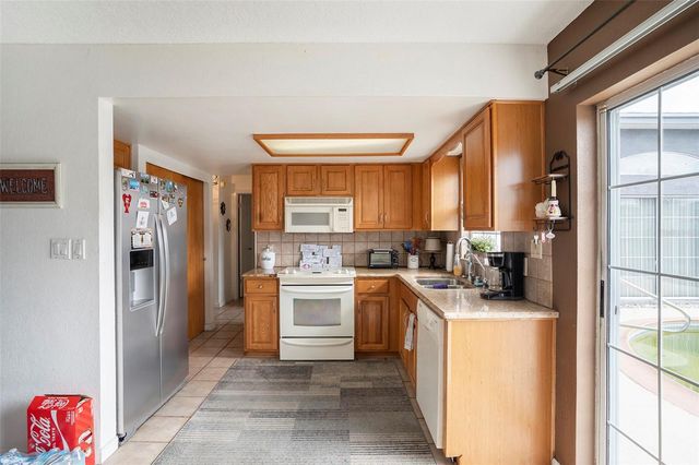 8226 PENWOOD DRIVE, Port Richey, FL 34668