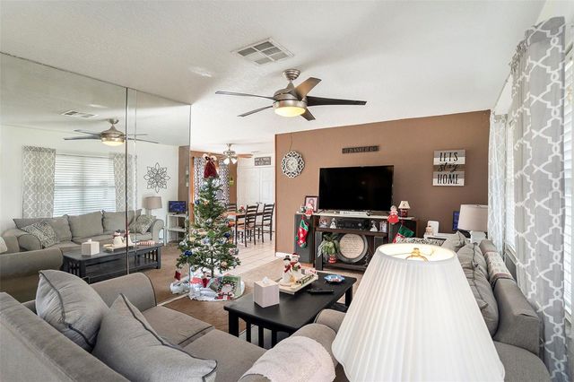 8226 PENWOOD DRIVE, Port Richey, FL 34668