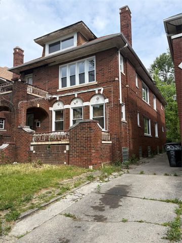 3230 FULLERTON Street, Detroit, MI 48238