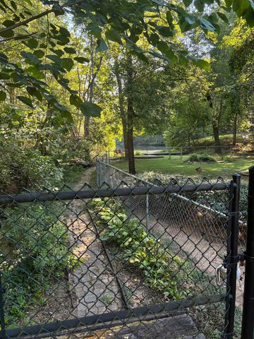 66 WOODRUN DR, Middleton, TN 38052