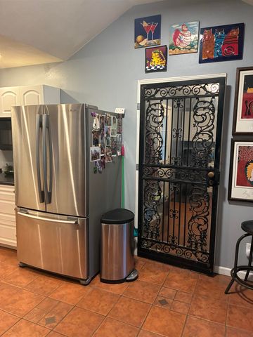 66 WOODRUN DR, Middleton, TN 38052