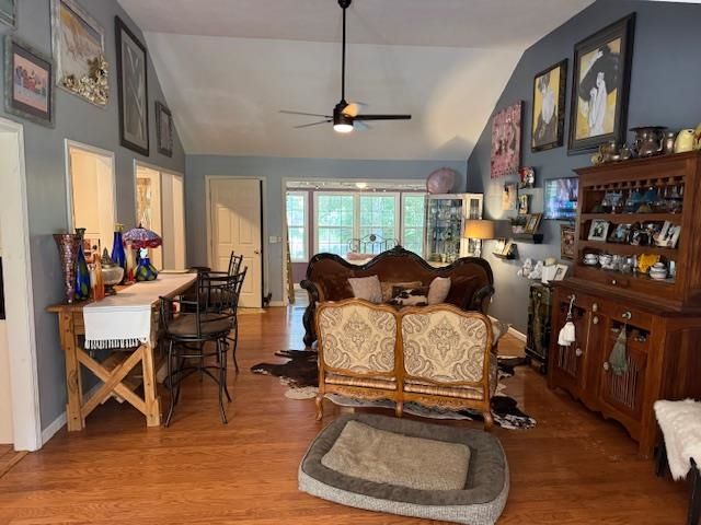 66 WOODRUN DR, Middleton, TN 38052