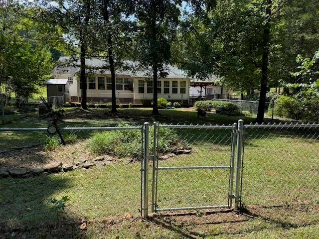 66 WOODRUN DR, Middleton, TN 38052