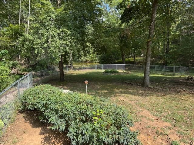 66 WOODRUN DR, Middleton, TN 38052