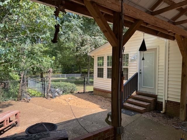 66 WOODRUN DR, Middleton, TN 38052