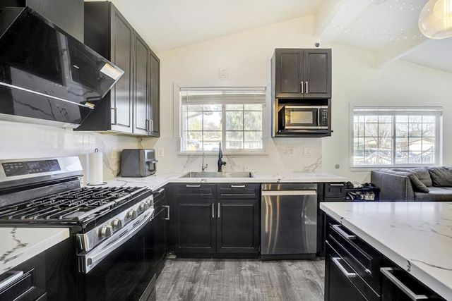 404 El Cajon Drive, San Jose, CA 95111