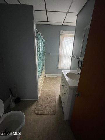 200 Saratoga Avenue, Mechanicville, NY 12118