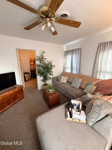 200 Saratoga Avenue, Mechanicville, NY 12118