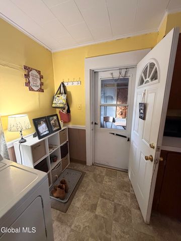 200 Saratoga Avenue, Mechanicville, NY 12118