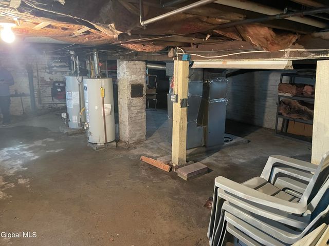 200 Saratoga Avenue, Mechanicville, NY 12118