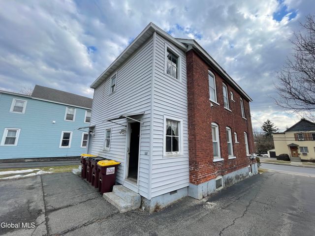 200 Saratoga Avenue, Mechanicville, NY 12118