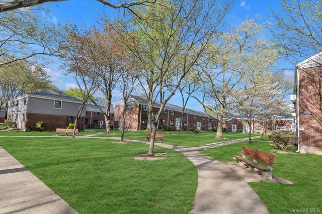69-27 218 Street Upper, Bayside, NY 11364