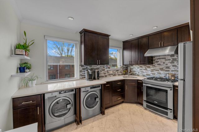 69-27 218 Street Upper, Bayside, NY 11364