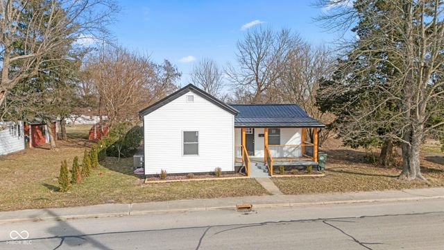 211 N Armstrong Street, Crothersville, IN 47229