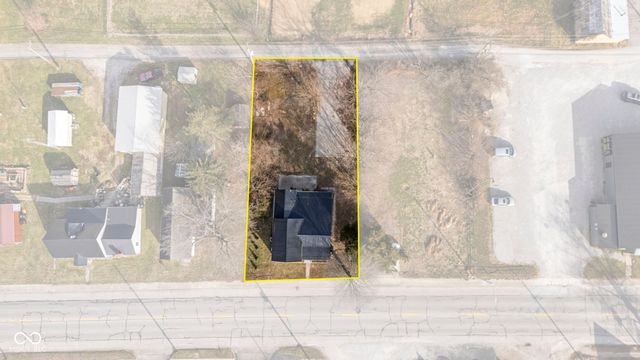 211 N Armstrong Street, Crothersville, IN 47229